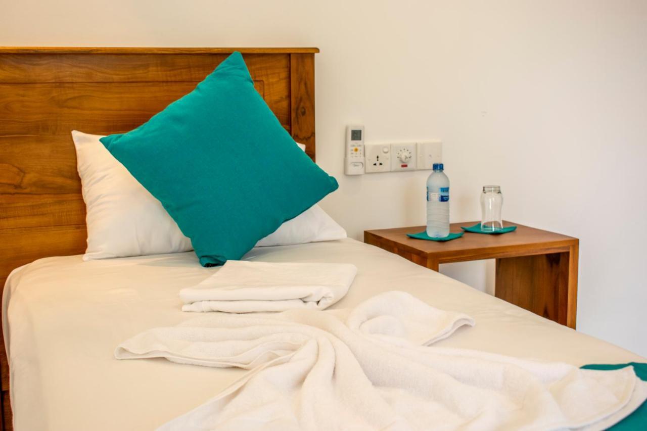 Hotel Lavinia Escapes Dehiwala-Mount Lavinia Zewnętrze zdjęcie