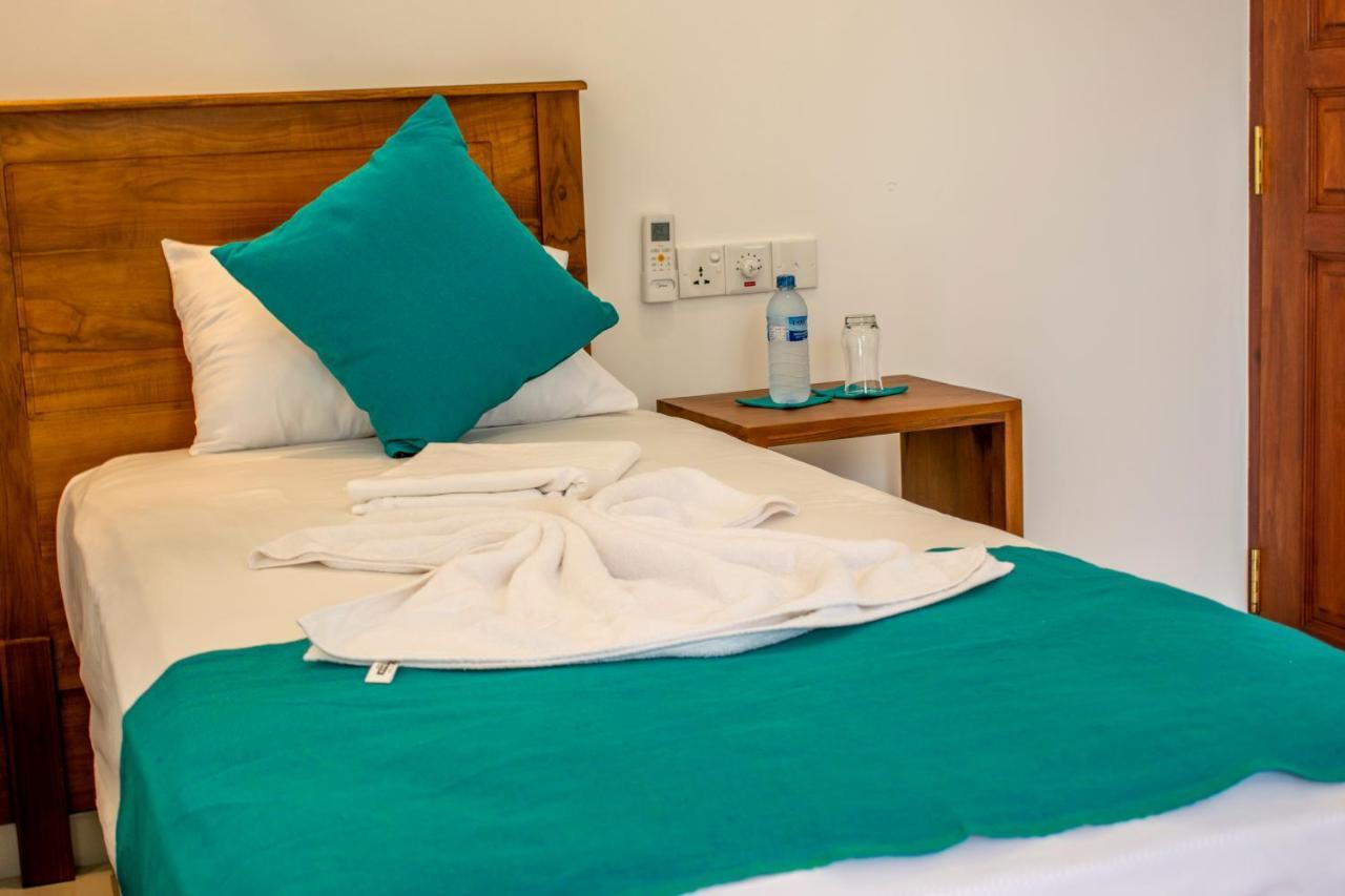 Hotel Lavinia Escapes Dehiwala-Mount Lavinia Zewnętrze zdjęcie