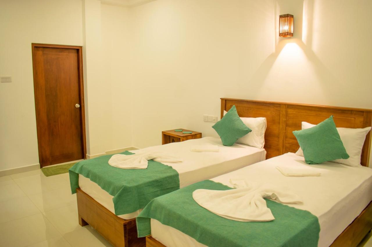 Hotel Lavinia Escapes Dehiwala-Mount Lavinia Zewnętrze zdjęcie